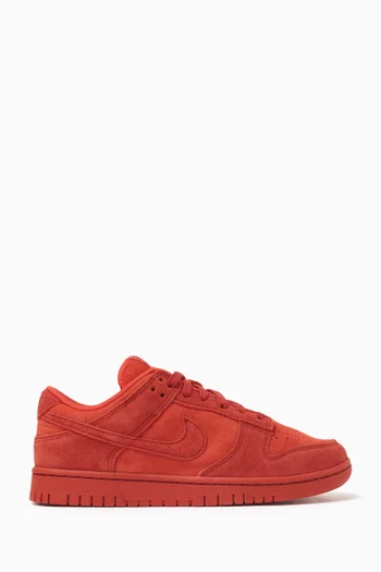 Dunk Low Sneakers in Suede