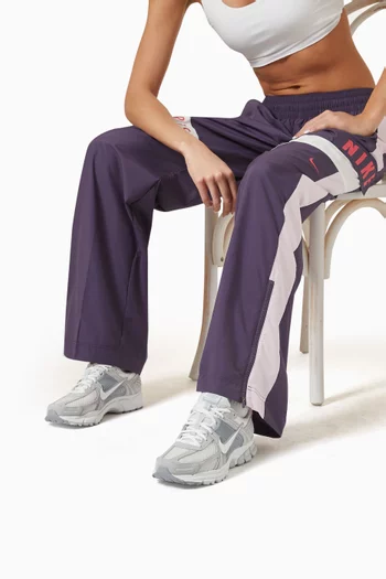 Zoom Vomero 5 Sneakers in Textile & Leather