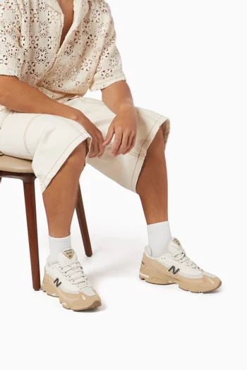 1000 Sneakers in Mesh & Suede