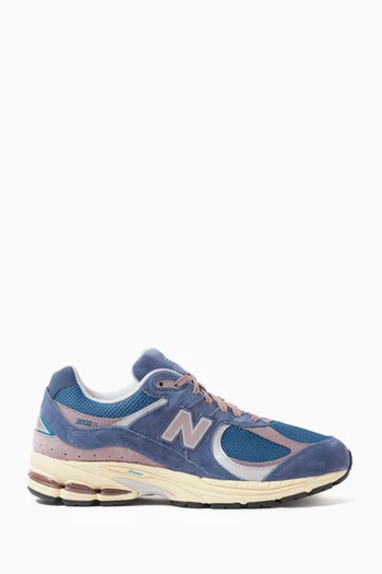2002 Sneakers in Suede & Mesh