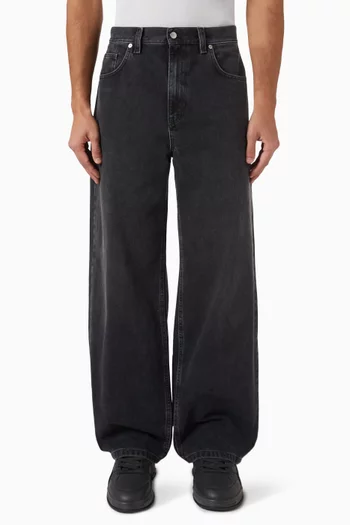 Embroidered Relaxed Jeans
