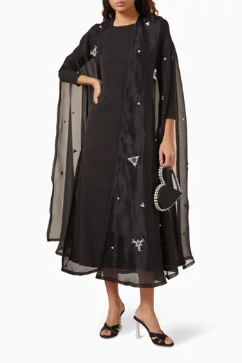 طقم كاب بتطريزات عاكسة للضوء