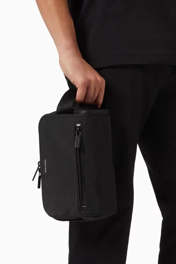CK Ease Washbag