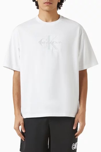 تي شيرت بشعار الماركة بارز الملمس قطن