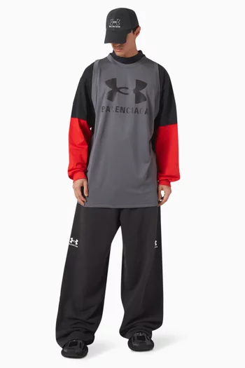 x Under Armour® Triple Layered T-shirt in Mesh