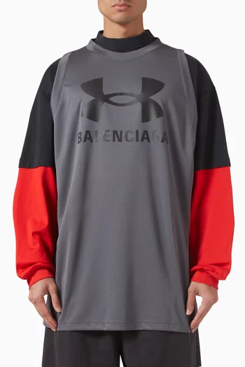 x Under Armour® Triple Layered T-shirt in Mesh