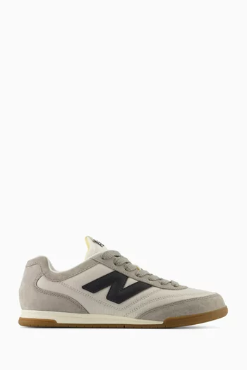 RC42 Low-top Sneakers in Suede