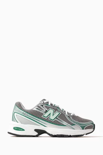 740 Sneakers in Mesh