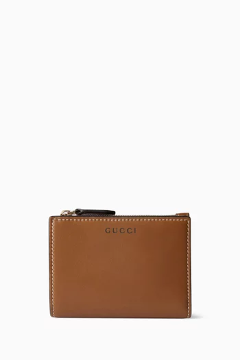 Medium GG Emblem Wallet in Leather