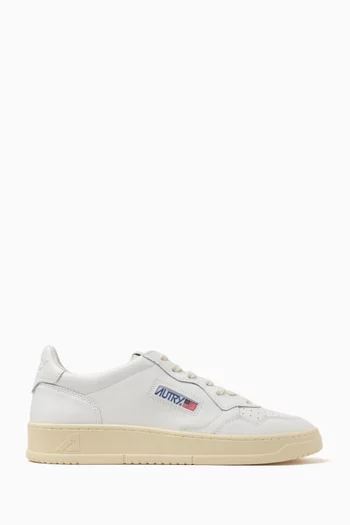 Medalist Low-top Sneakers in Leather