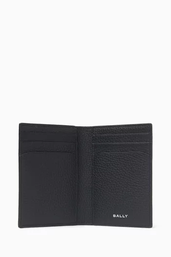 Bifold Card Case in Leather
