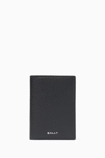 Bifold Card Case in Leather