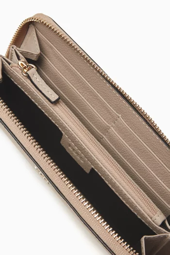 Zip-around Wallet in Textured Leather