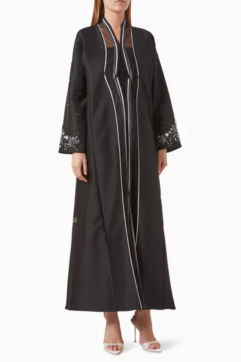 عباية مطرزة بالخرز