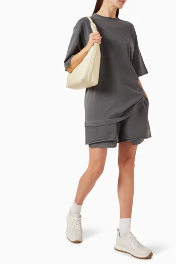 شورت بتصميم مصبوغ بعد الحياكة فرنش تيري