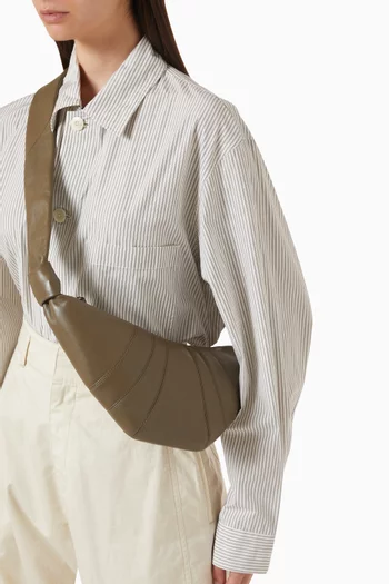Small Croissant Crossbody Bag in Leather