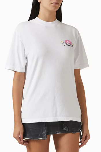 Girls That Get It T-shirt