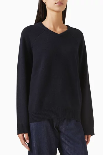 Oversized V-neck Sweater in Cashmere