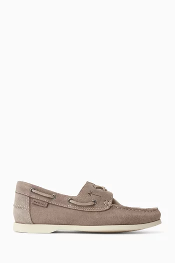 Boat Shoes in Suede