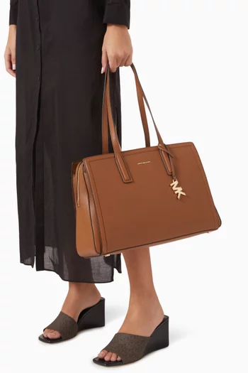 Medium Laila Tote Bag in Leather