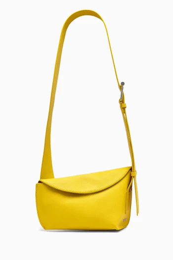 حقيبة سلينغ بحلية على شكل حرف T جلد