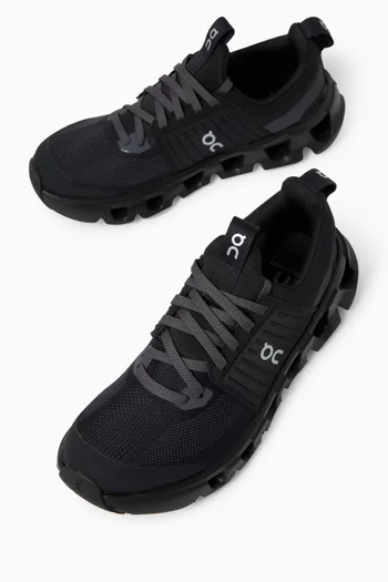 Cloudswift Sneakers