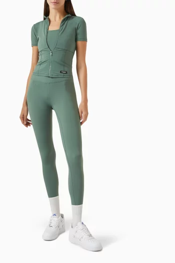 بلوزة بسحّاب نايلون ناعم