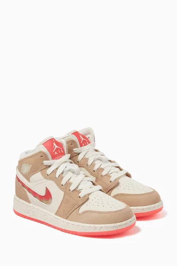 Air Jordan 1 Mid SE Sneakers in Leather