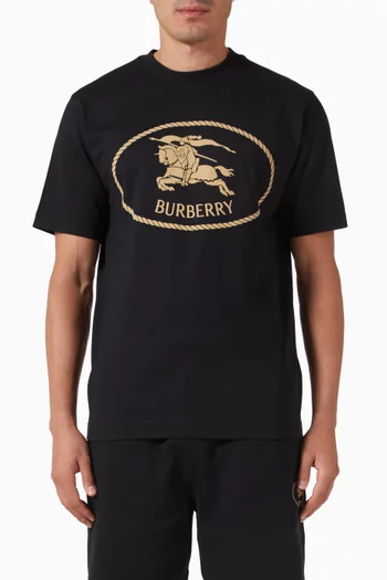 Knight Stamp T-shirt in Cotton