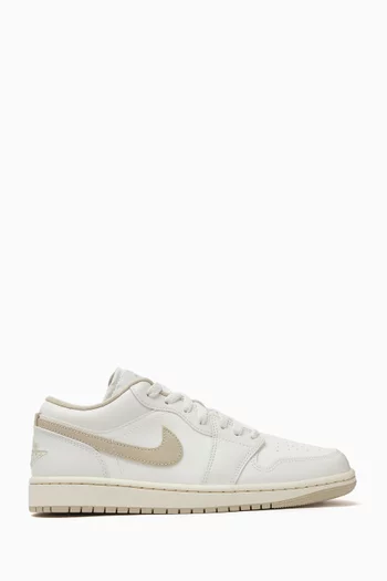 Air Jordan 1 Low-top Sneakers in Leather