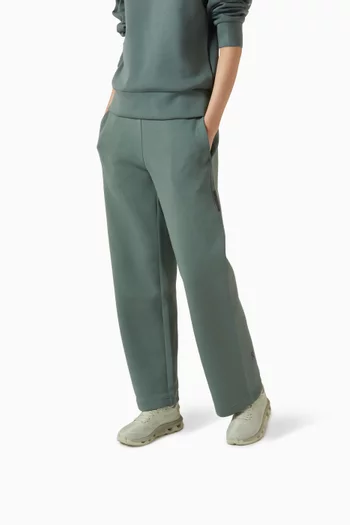 سنيكرز كلاودزون أسفل الكاحل