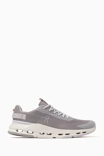 Cloudnova Form 2 Low-top Sneakers in Mesh