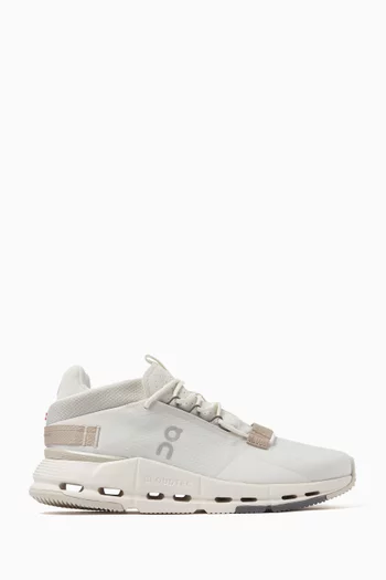 Cloudnova 2 Low-top Sneakers in Mesh