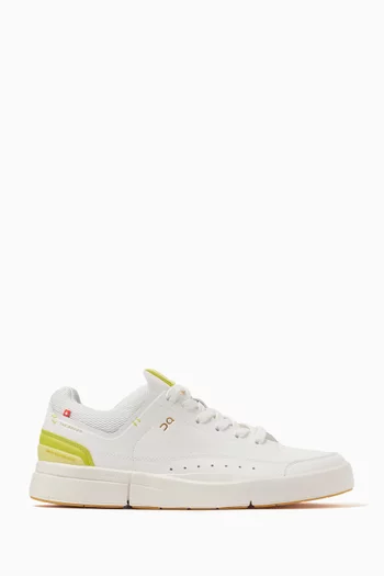 The Roger Centre Court Low-top Sneakers in Faux Leather