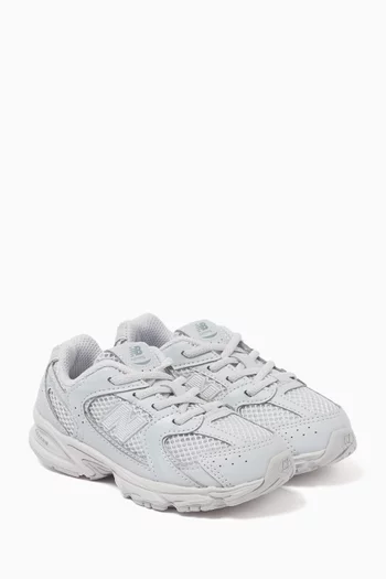 530 Sneakers in Mesh