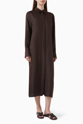 فستان بتصميم ملفوف وفتحة في الخلف حرير