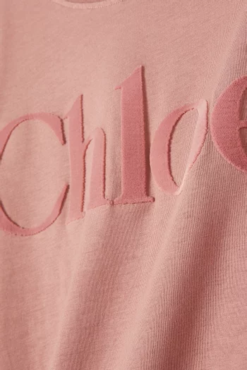 تي شيرت بشعار الماركة قطن