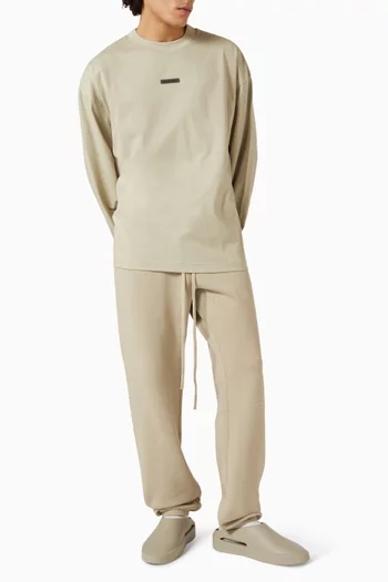 بنطال رياضي بقصة كلاسيكية صوف