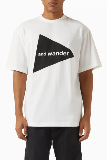 تي شيرت 85 بشعار الماركة مزيج قطن