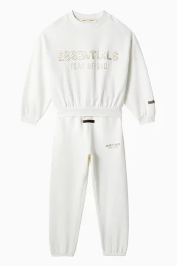 Relaxed Logo Sweatpants in Fleece