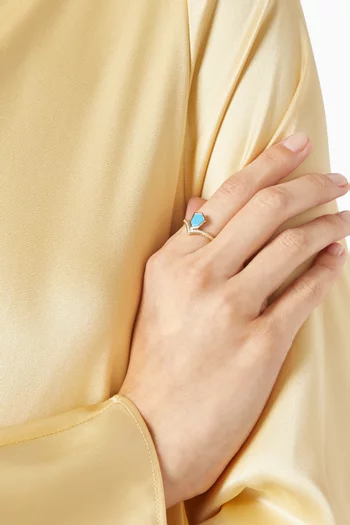 Spring Turquoise Ring in 18kt Yellow Gold