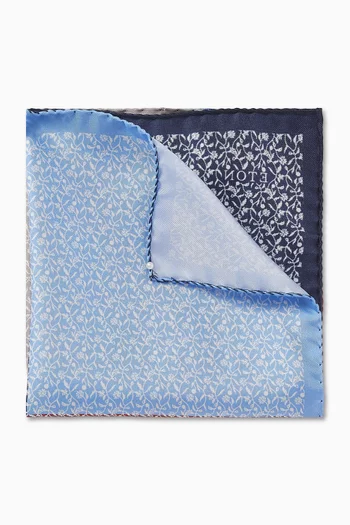 منديل جيب مقسم لأربعة أجزاء بنقشة زهور حرير