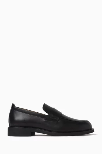 Loafers in Leather