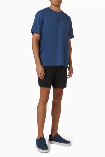 شورت بتصميم سهل الارتداء سيرساكر