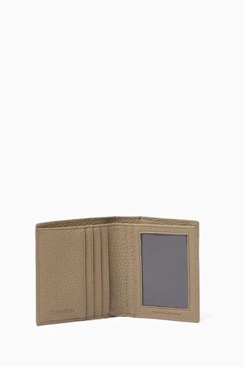 RFID Billfold Wallet in Grained Leather