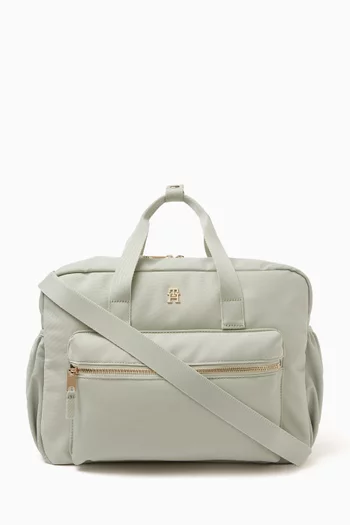 TH Essential Changing Bag