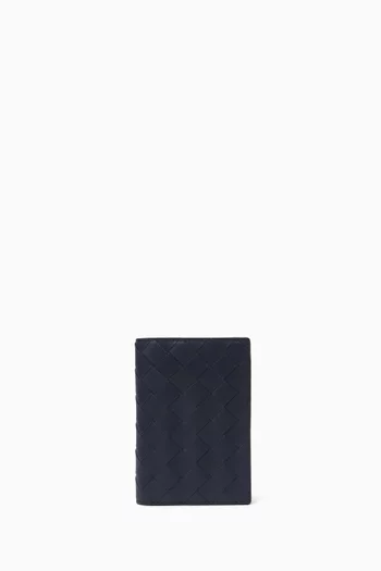 Passport Case in Intrecciato Calfskin
