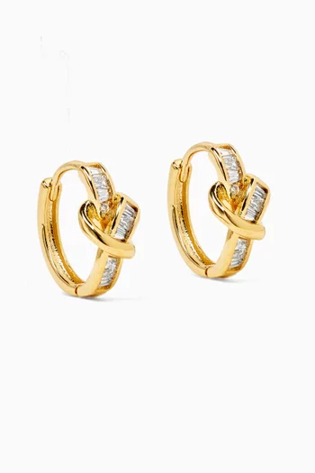 Love Knot Baguette Huggie Earrings in Gold-plated Brass