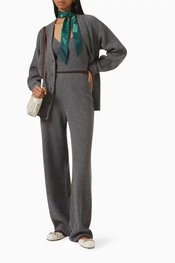 Ribbed Sweater in Knit