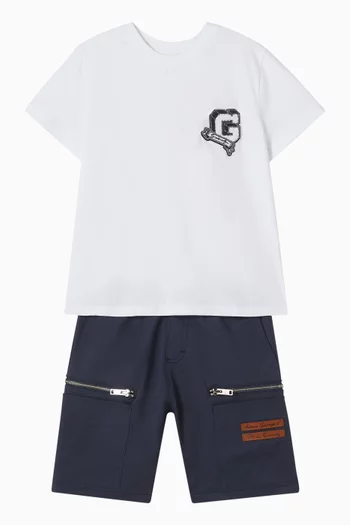 تي شيرت بشعار الماركة قطن